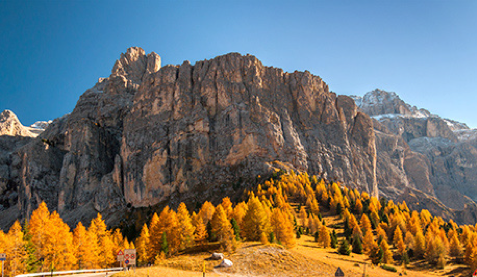 Figure 2: The Zohr deposit is as large as the Sella massif in the Italian Dolomites