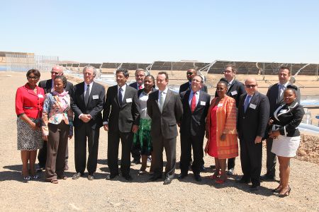 South African government, World Bank and Abengoa representatives at the March 2015 inauguration of Kaxu Solar One (Photo credit: Abengoa)
