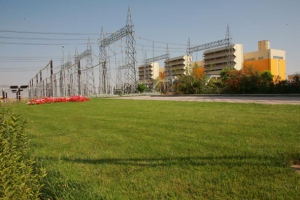 Power plant in Iran (image credit: Wikipedia)